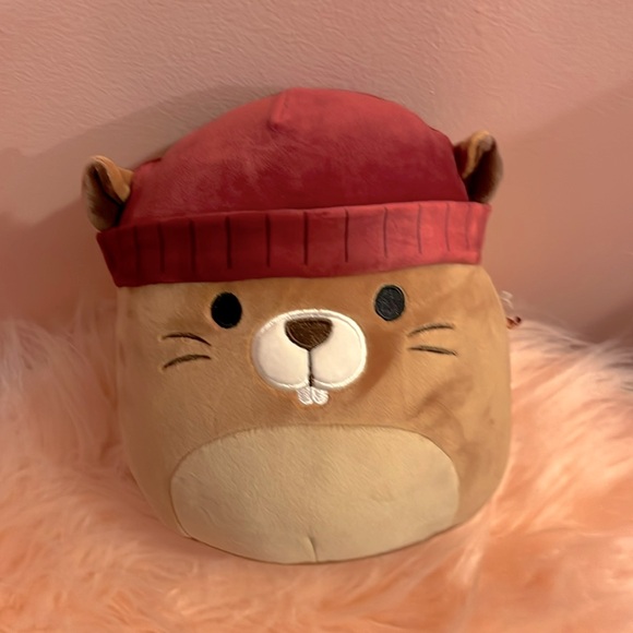 COPY - Squishmallows Chip 8” Beaver in Beanie. NWT - Picture 1 of 5